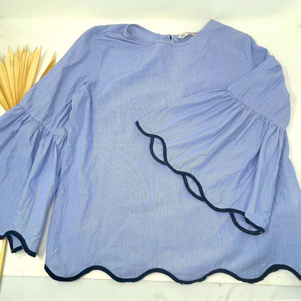 Zara Basic Bell Sleeve Blue Shirt Small